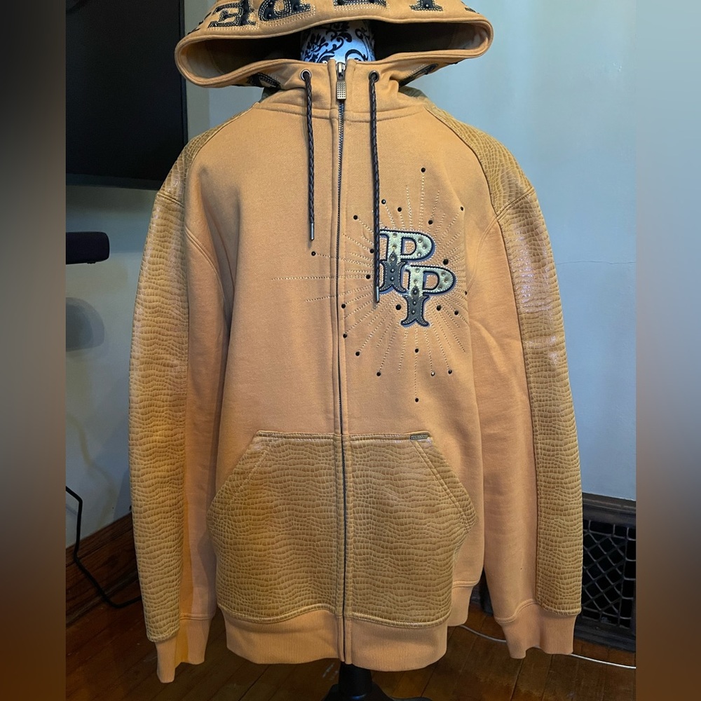 Pelle Pelle Zip up Hoodie.